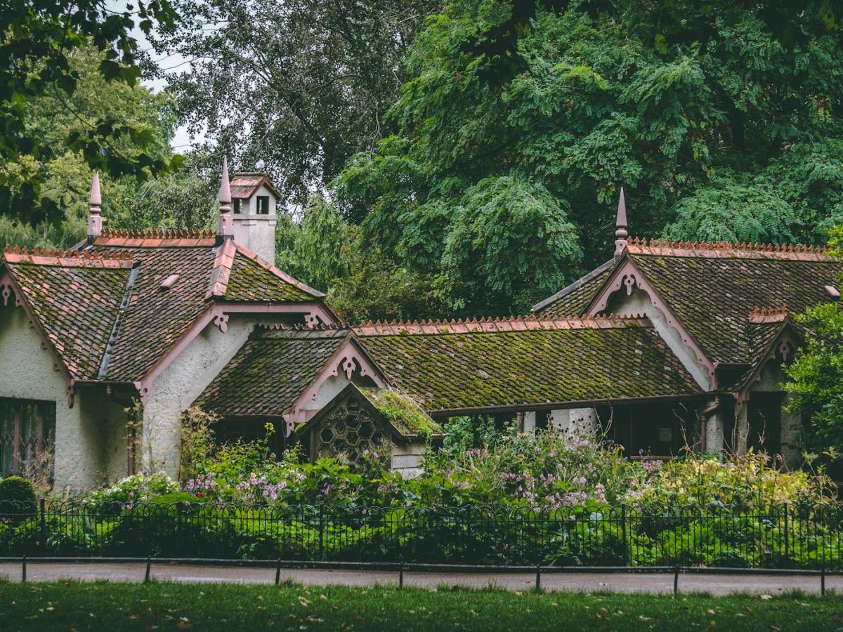 Creating a ‘Family Compound’ in Miami: How to Make Your Home Work for All&nbsp;Ages